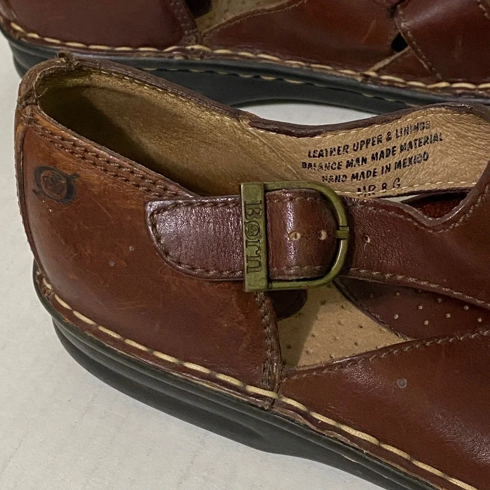 Born Mens Brown Leather Fisherman Sandals Closed Toe Buckle Shoes Size 10
